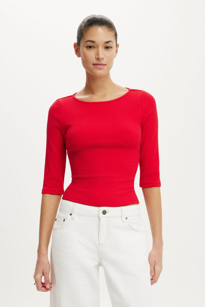 Common 3/4 Sleeve Top